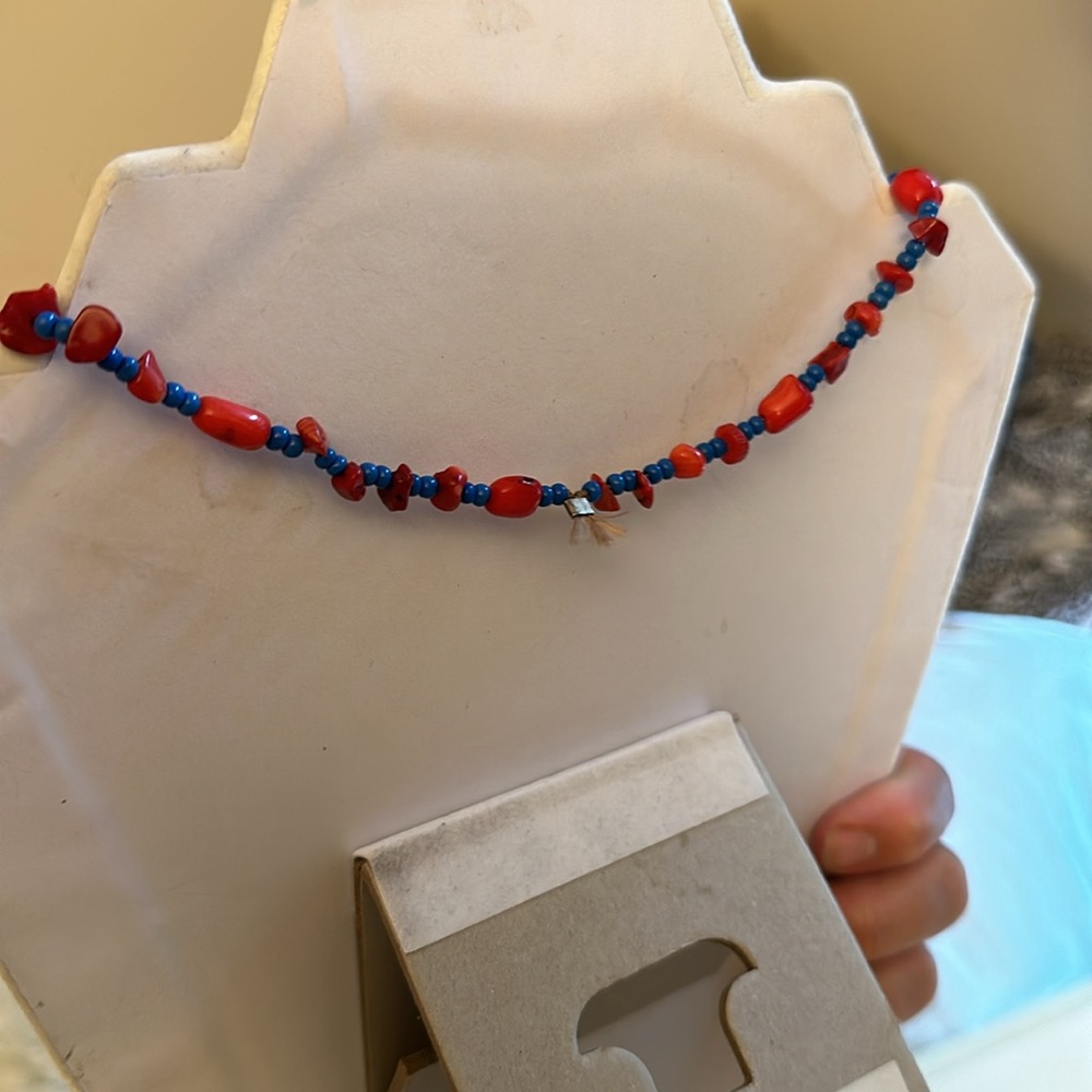 Apple Coral & Lapis Beaded Necklace handmade - Picture 5 of 5